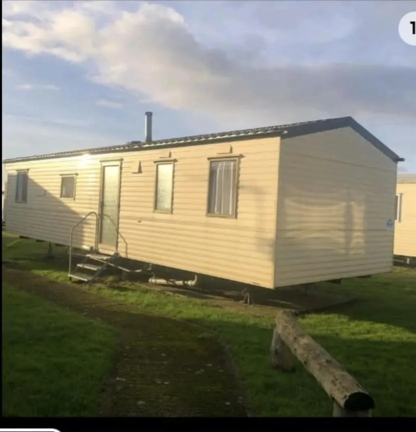 Holiday park Ash Close 64- Blue Dolphin Heaven - Budget Caravan Gristhorpe United Kingdom